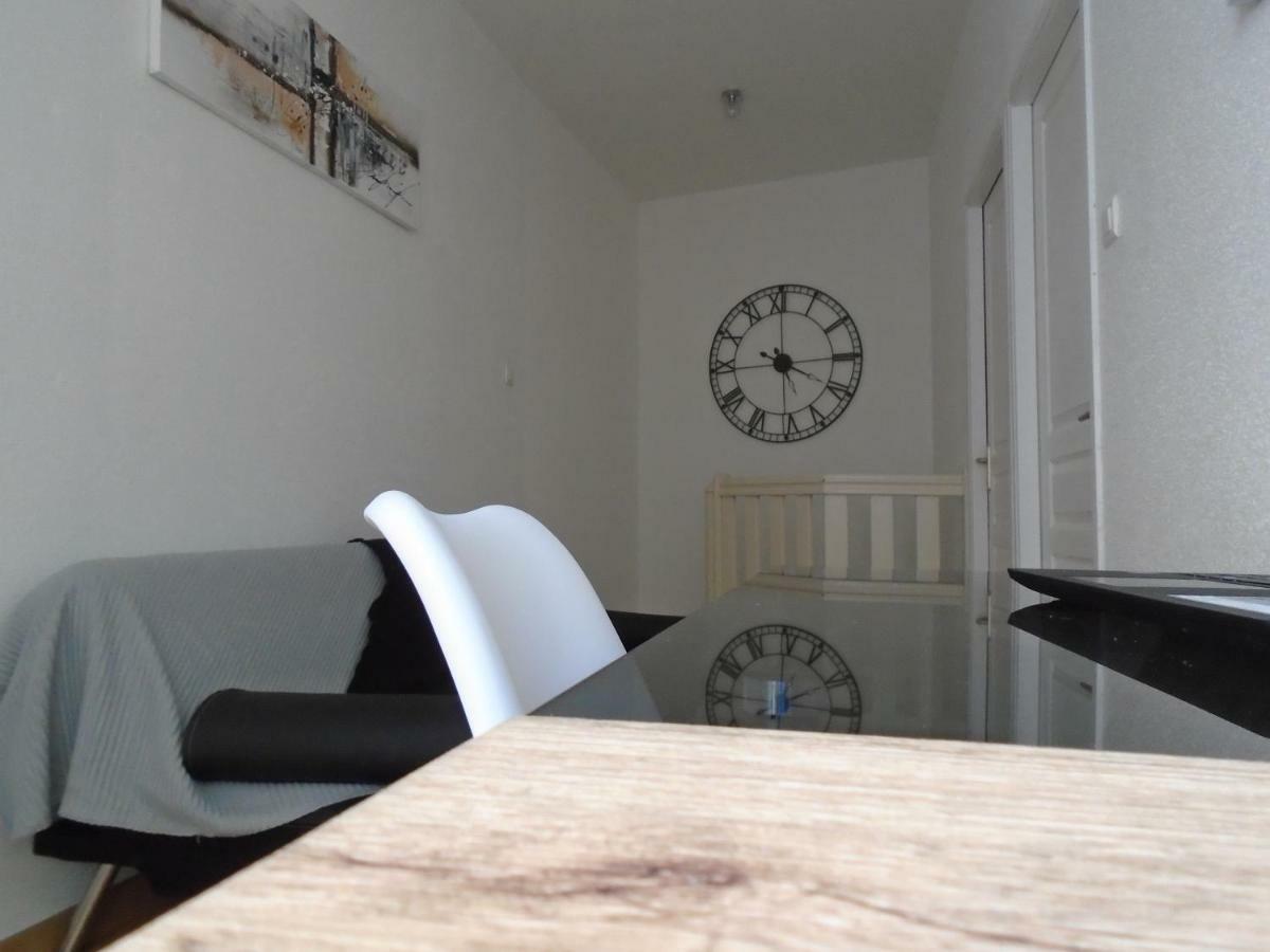 Appartements Baron Bouvier Vesoul Exterior photo